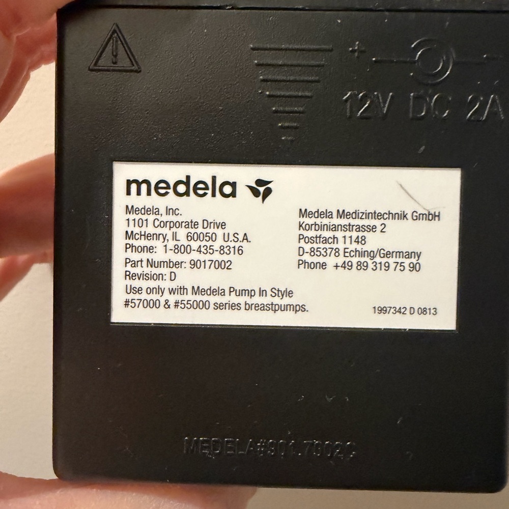 Medela pump in style battery pack Black Power Supply Unit